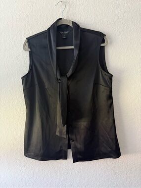 St. John Black Sleeveless Tie-Neck Blouse
